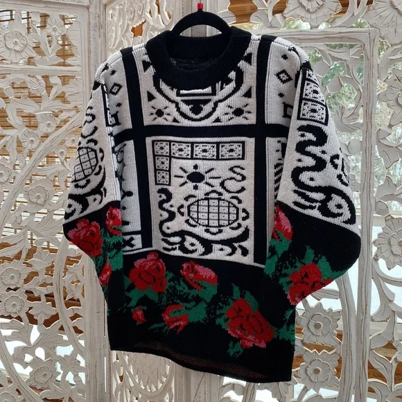 Funky 1980s vintage floral knit sweater with a colorful eclectic pattern-Medium - Picture 4 of 12